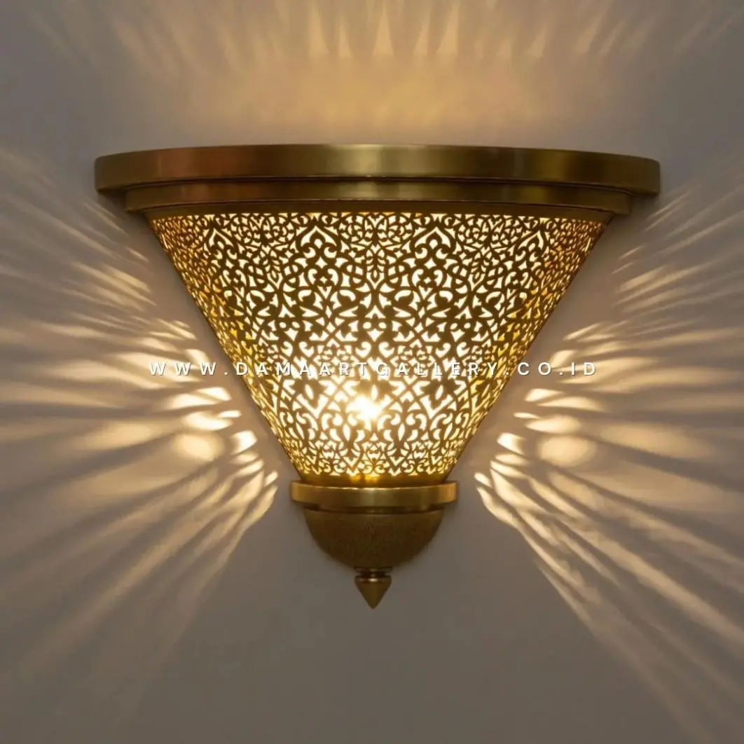 Lampu Dinding Maroko Bahan Kuningan